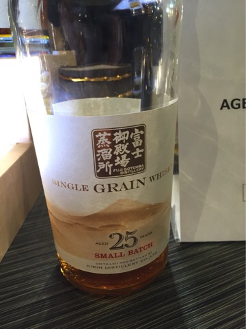 富士御殿場蒸留所シングルグレーンウィスキー25年 スモールバッチ Fuji  